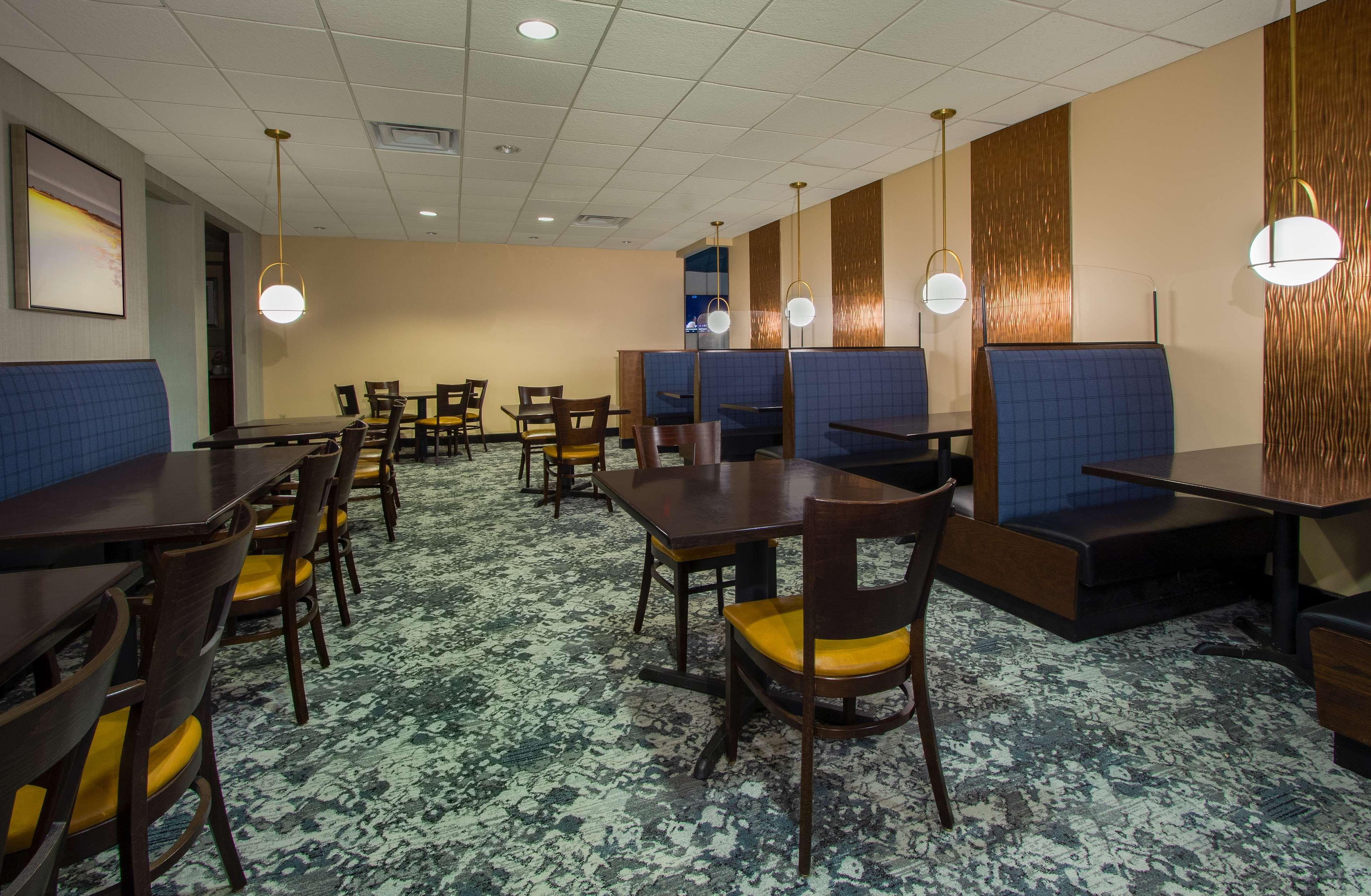 Doubletree By Hilton Newark Exterior foto