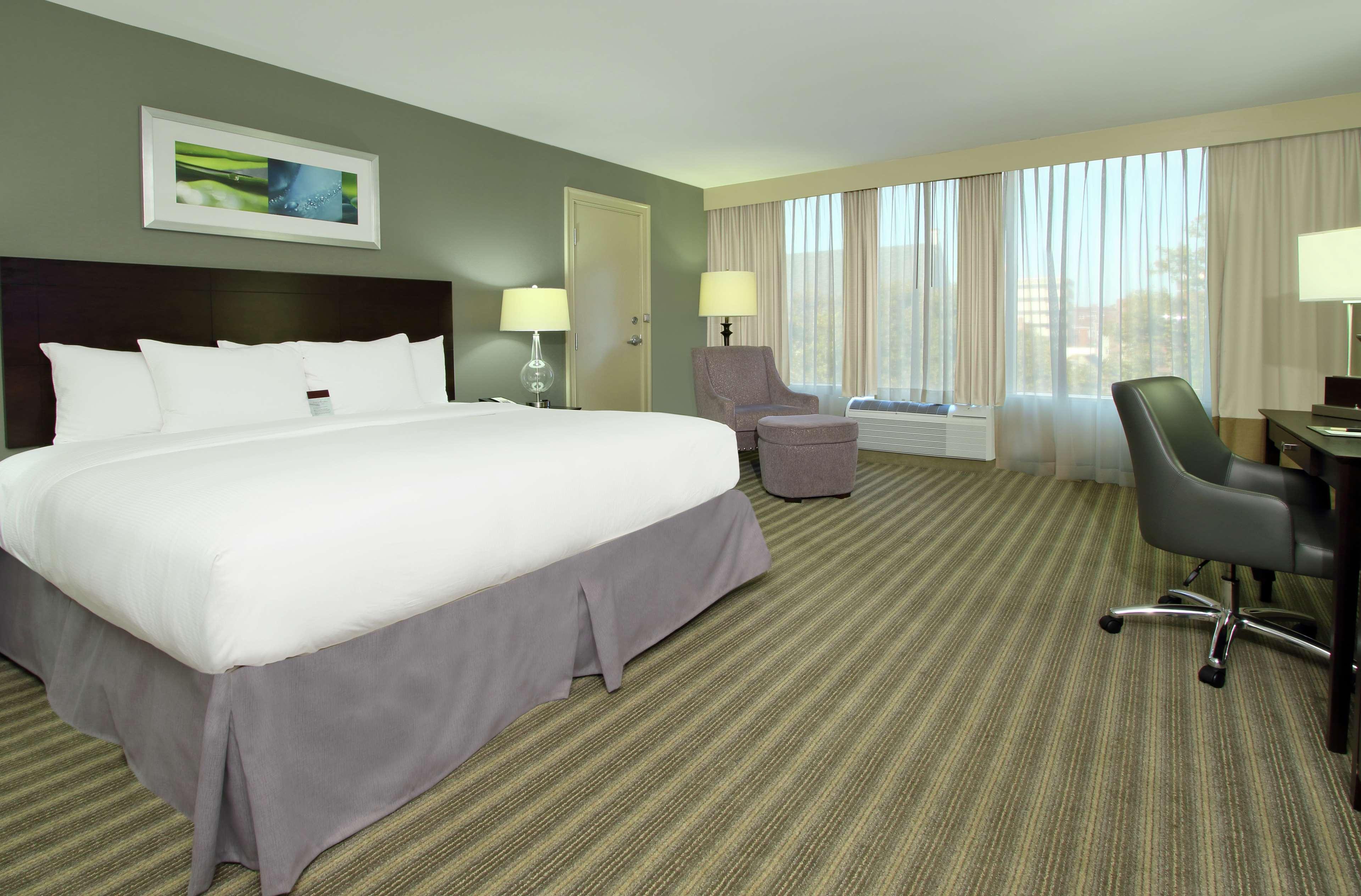 Doubletree By Hilton Newark Exterior foto