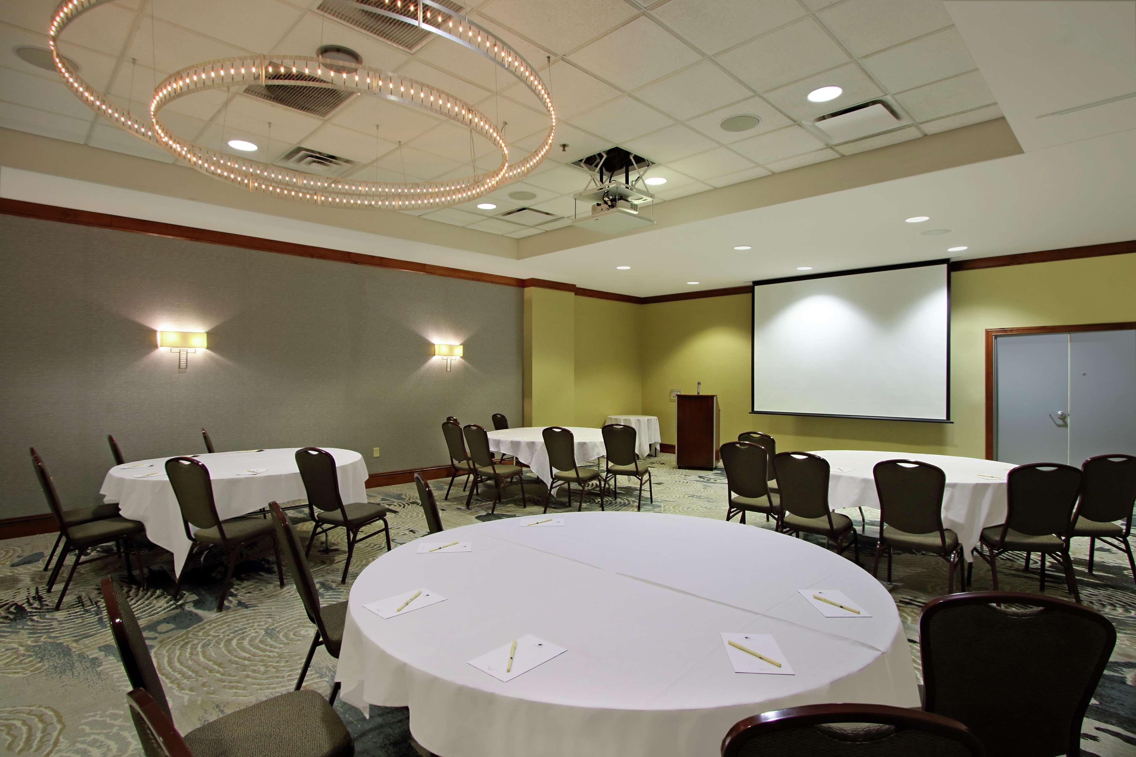 Doubletree By Hilton Newark Exterior foto