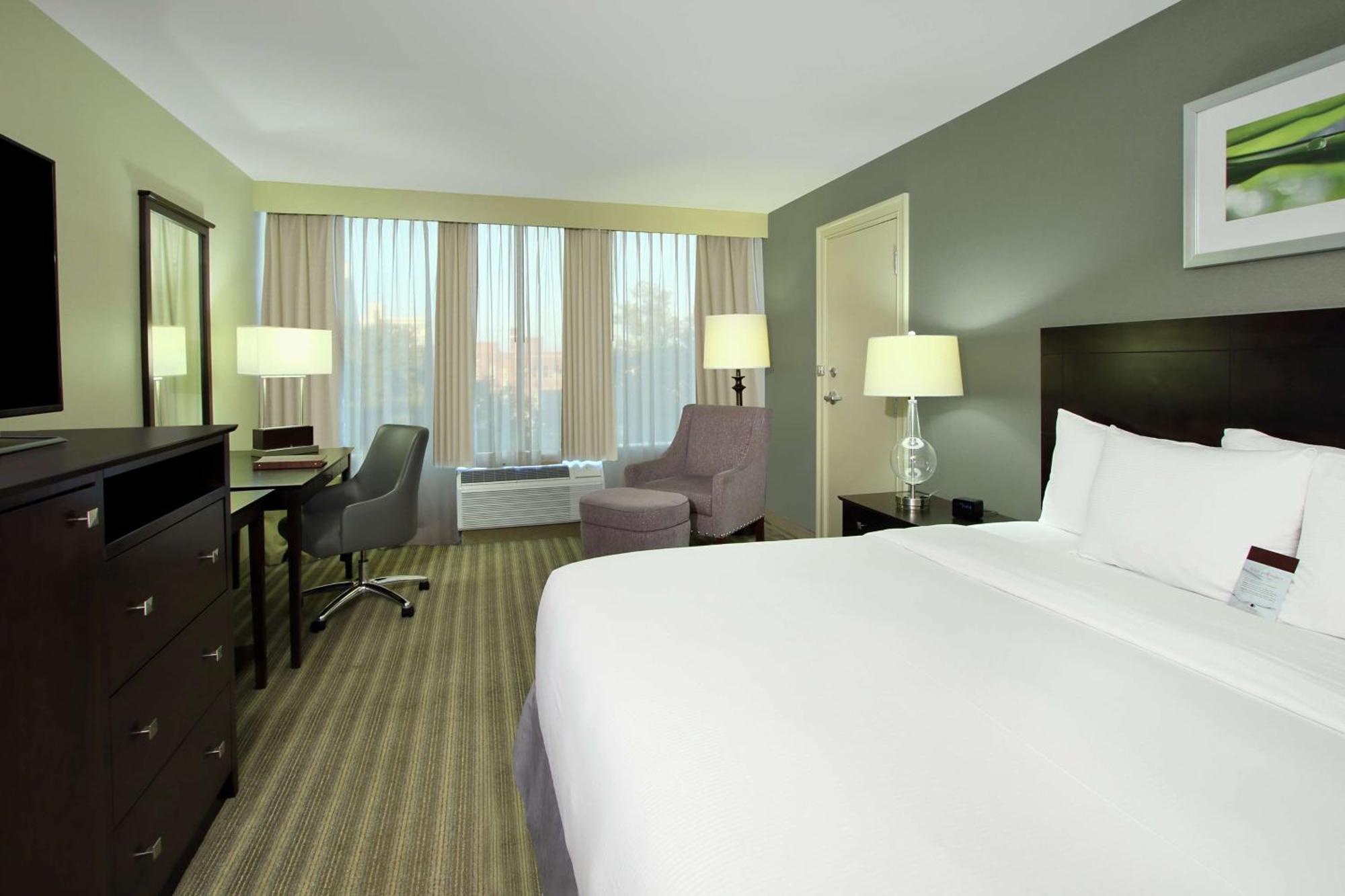 Doubletree By Hilton Newark Exterior foto